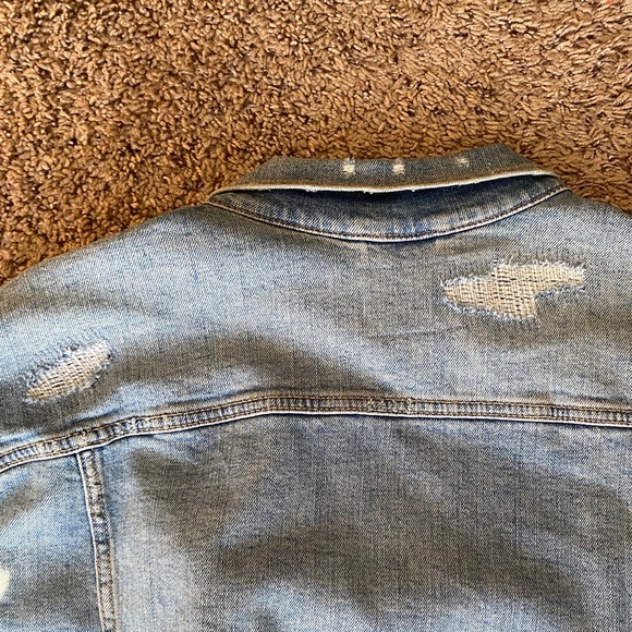 Old Navy Light Blue Washed/Ripped Jean Jacket - Picture 8 of 10